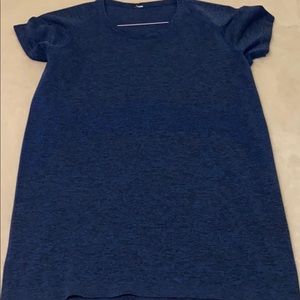 Lululemon Swiffly Tech